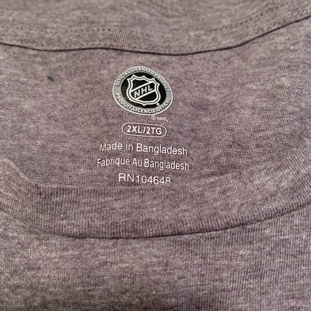Women’s Plus Pittsburgh Penguin T-Shirt - Picture 3 of 3